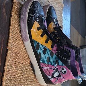 Nickelodeon Black and Yellow Graphic Sneakers